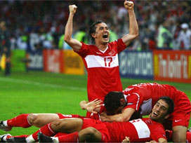 Mılli Takım 6 dakikada 3 Gol Buldu