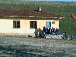 Türk Eğitim -Sen, 24 Kasım Öğretmenler Günü için İkramiye İstiyor