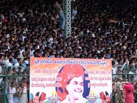 Dünya böyle sevilen Başbakan görmedi