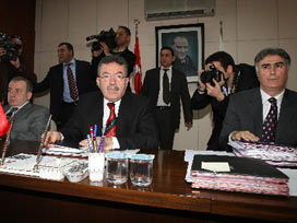 YÖK'ten Kürtçe bölüm talebine onay