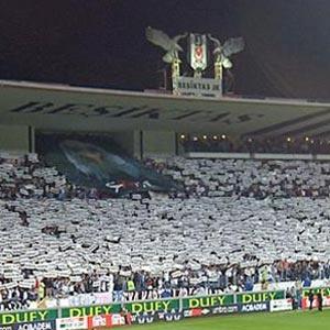 UEFA Çarşı'yı seçti