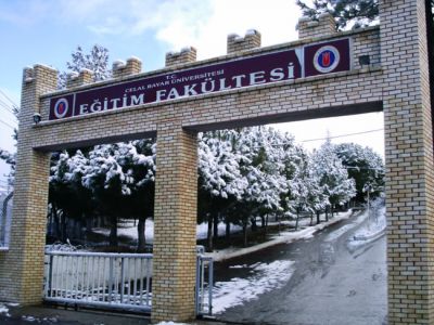 Kampusta kaza: 2 ölü, 6 yaralı