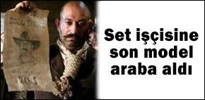 Set işçisine son model araba