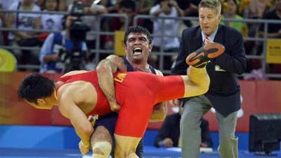 Güreşte altın madalya!