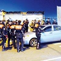 Şüpheli okul servisiyle kaçtı