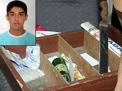 Okul önünde döner bıçaklı dehşet: 1 ölü