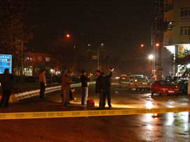 Terör yandaşları Okmeydanı'nı karıştırdı