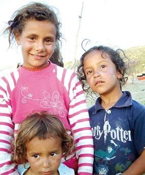 Kız çocukları sömürü kurbanı