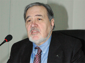 Prof. Ortaylı'dan "darbe" düzeltmesi