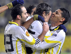 F.Bahçe liderlik koltuğuna oturdu