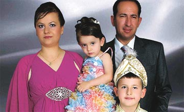 Kredi kartı borcu bir aileyi yok etti