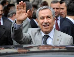 Arınç: İstifa Baykal'ın kurgusuydu