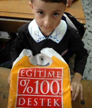 Ders kitaplarında aynı tas aynı hamam