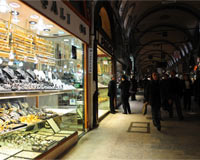 Altındaki yükseliş, Kapalıçarşı'da dükkan kapattırdı