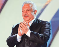 Şahin Özer: Olimpiyat çocuklarına albüm hazırlayıp geliriyle ülkelerine okul yapmak istiyorum