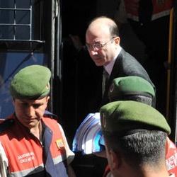 Cihaner tahliye edildi