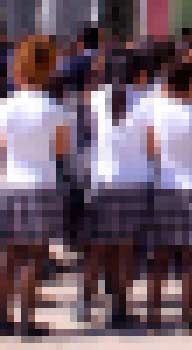 LİSELİ KIZLARA SİLAHLI SALDIRI