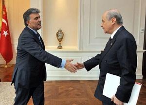 Bahçeli'den Gül'e özel dosya