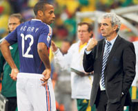 Fransa, Afrika'da dünyaya rezil oldu