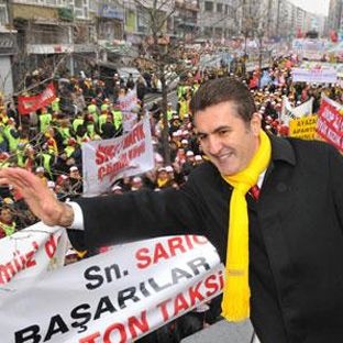 Sarıgül'ün parti kurmaması suçtur