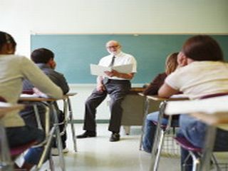 4 ÜNİVERSİTE AKADEMİSYEN ALACAK