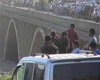 PKK ile çatışmayı binlerce insan izledi