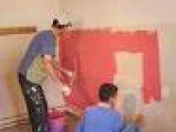 Öğretmenler boyacı ustası gibi okullarını boyadı