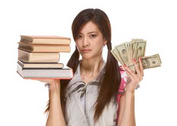 Üniversite harçlarına kredi düzeni