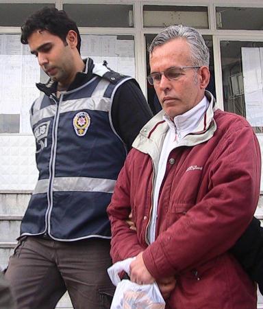 Eski öğrencisine uyuşturucu satan öğretmene 4 yıl hapis