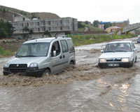 Erzurum'da sel: 6 ölü