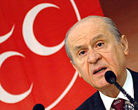 Bahçeli: Değişikliğe hayır ama değişmeli