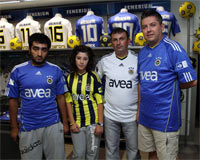 Fenerbahçe'nin yeni formalarına büyük ilgi