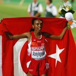 Elvan Avrupa Şampiyonu