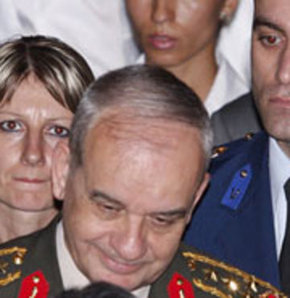 Başbuğ: "Full stop"