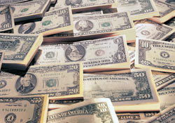 Dolar düşüyor altın yükseliyor