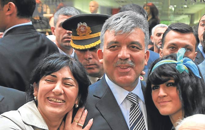 Gülden 3 simide 100 lira