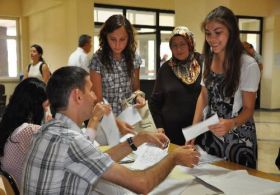 AÖ'de Kayıtlar Yarın Sona Eriyor