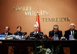 Referandum sonrası Anayasa Mahkemesi'nin yeni yapısı tamamlandı