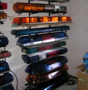 Tepe lambası olan her araç geçiş üstünlüğüne sahip değil