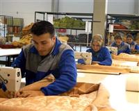 Tekstil fabrikası çalıştıracak işçi bulamıyor