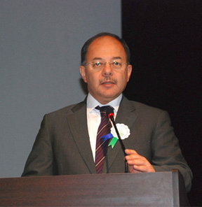 Akdağ: Şubat'ta devlet hastanelerinde telefonla randevu sistemine geçilecek