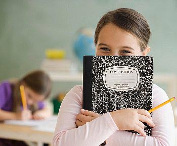 Utangaç öğrenciler bilimsel konuları seçiyor