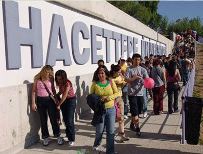 Üniversiteler 3 yıla iniyor