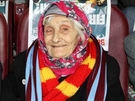 105 yaşındaki Fatma Nine'nin suçu ne?