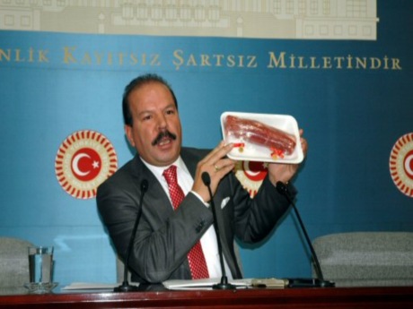 Meclis'te "et ve altınlı" basın toplantısı