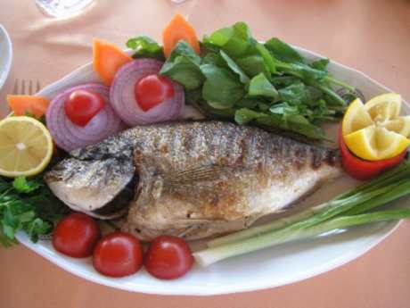 Balığı seviyoruz ama yemiyoruz