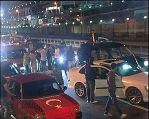 Otogarda asker uğurlama izdihamı