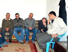 Sözleşmeli öğretmen lösemiye yenildi