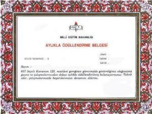 Öğretmen aylıkla ödül davasını kazandı