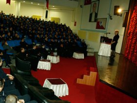 Polislere Komiser Kolombo Dersi